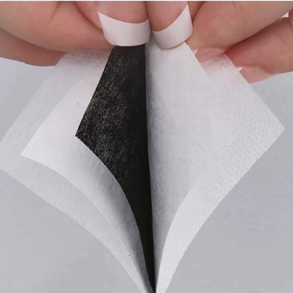 COACH • Uni Face Mask With Mini Vintage Rose Print - Picture 4 of 6